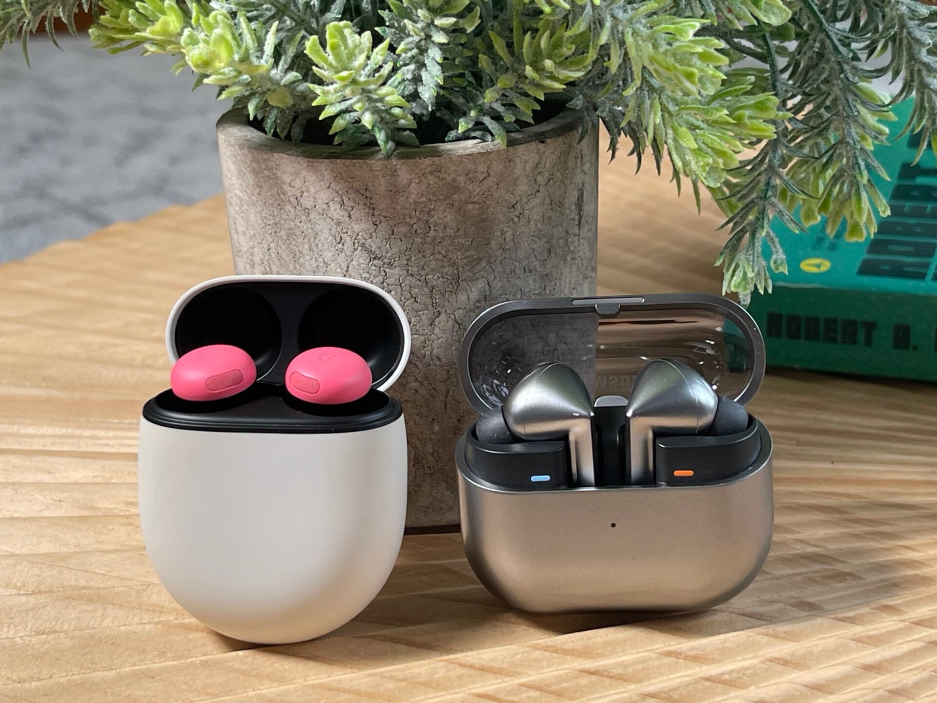 Pixel Buds Samsung Buds Faceoff Open