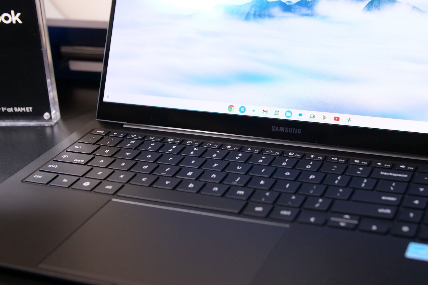 Samsung Galaxy Chromebook Plus